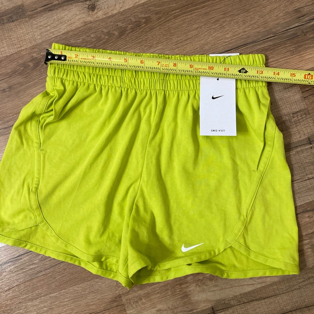 NIKE Dry-Fit | NWT Girls Athletic Shorts - Picture 8 of 9